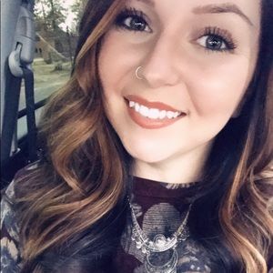 Meet your Posher, Dj